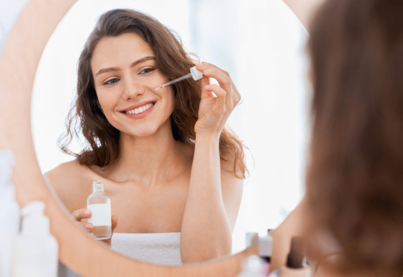 How to Apply a Face Serum Like a Pro and Experience Its Many Benefits